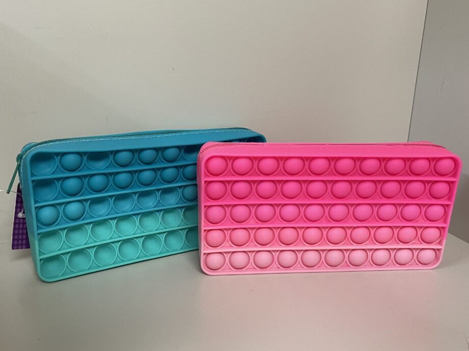FIDGET POP PENCIL CASE - GREEN / PINK